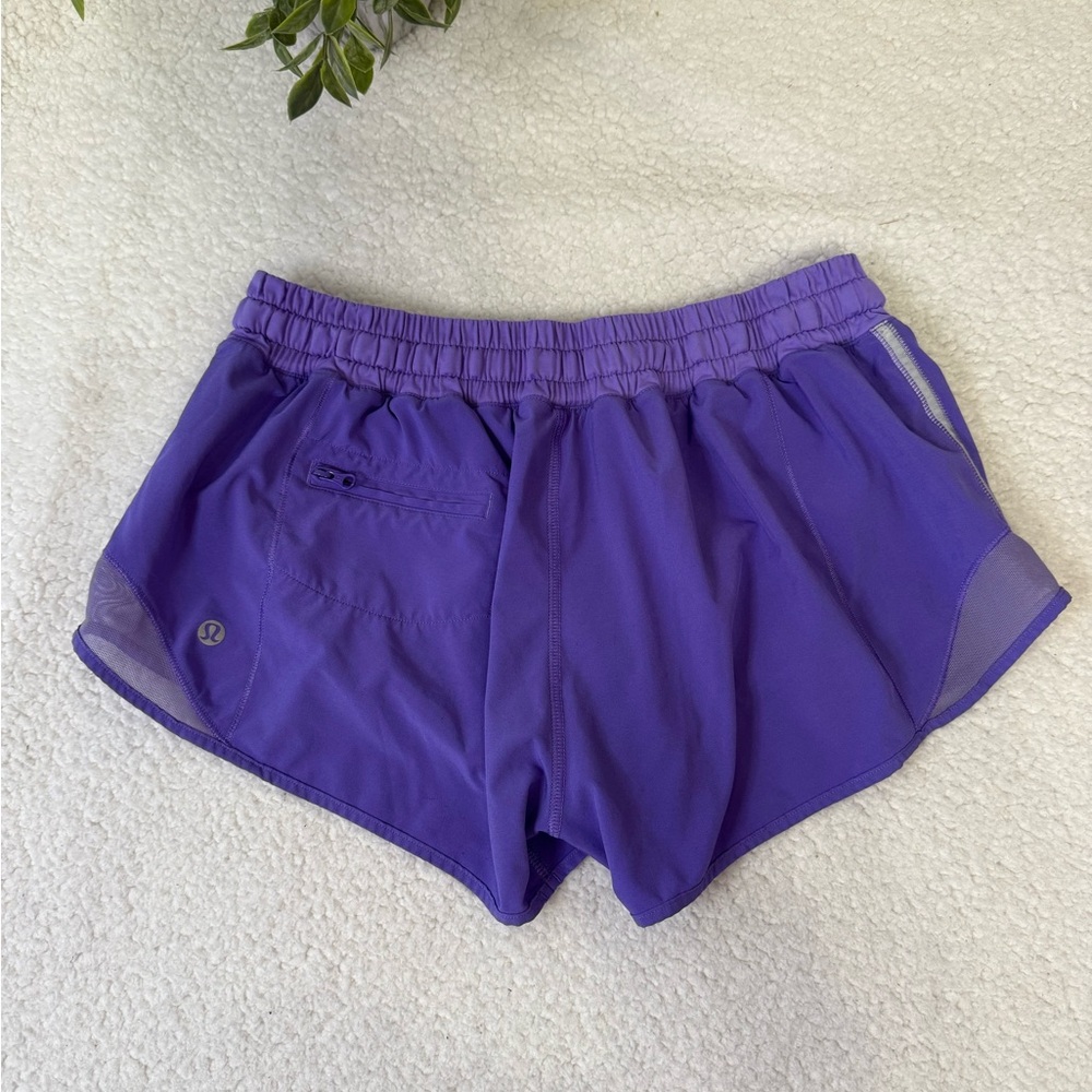 Lululemon low rise lined hotty hot shorts size 2.5" size 8 purple EUC - Picture 6 of 11
